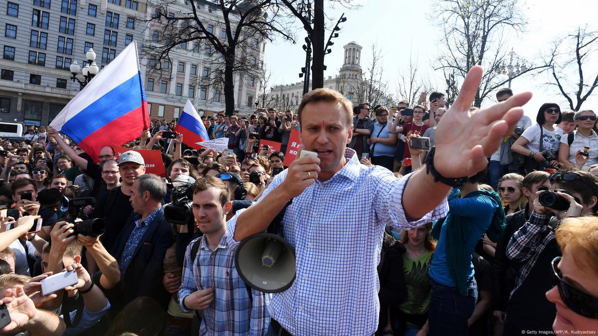 Алексей Навальный был убит 434 дня назад. 

«Отчаиваться нельзя, и, как бы ни было тяжело, настанет день, когда зло будет повержено и люди вновь скажут ему с усмешкой: „Ну что, смерть, где твое жало, ад, где твоя победа?“»

Не забудем. 💔