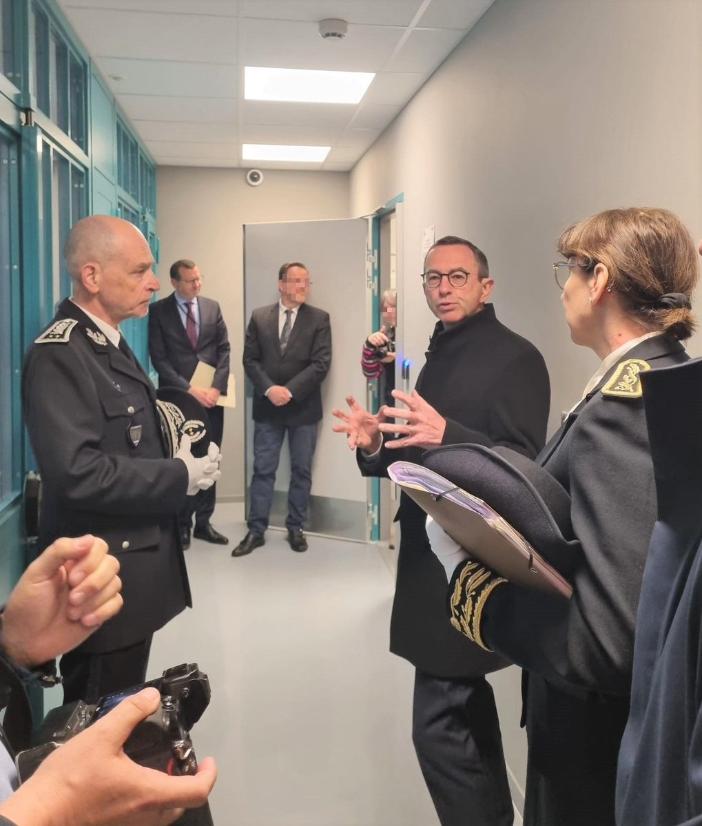 Image de Préfète de l'Ain - 📍 Déplacement de Bruno RETAILLEAU, ministre de l’Intérieur, dans le département de l’Ain pour faire