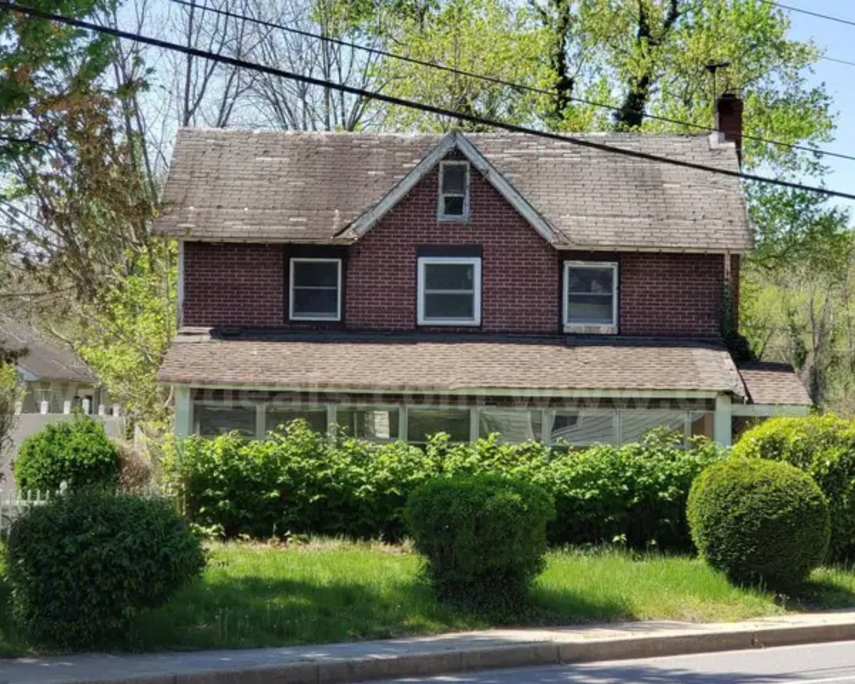 Whether you're looking for your future home or investment property, one of our recently added real estate auctions has something for you! Find properties in Portsmouth, VA, Garner, NC, Centerville, MD, Birmingham, AL and more here 🏘️ hubs.ly/Q03jSTQ30