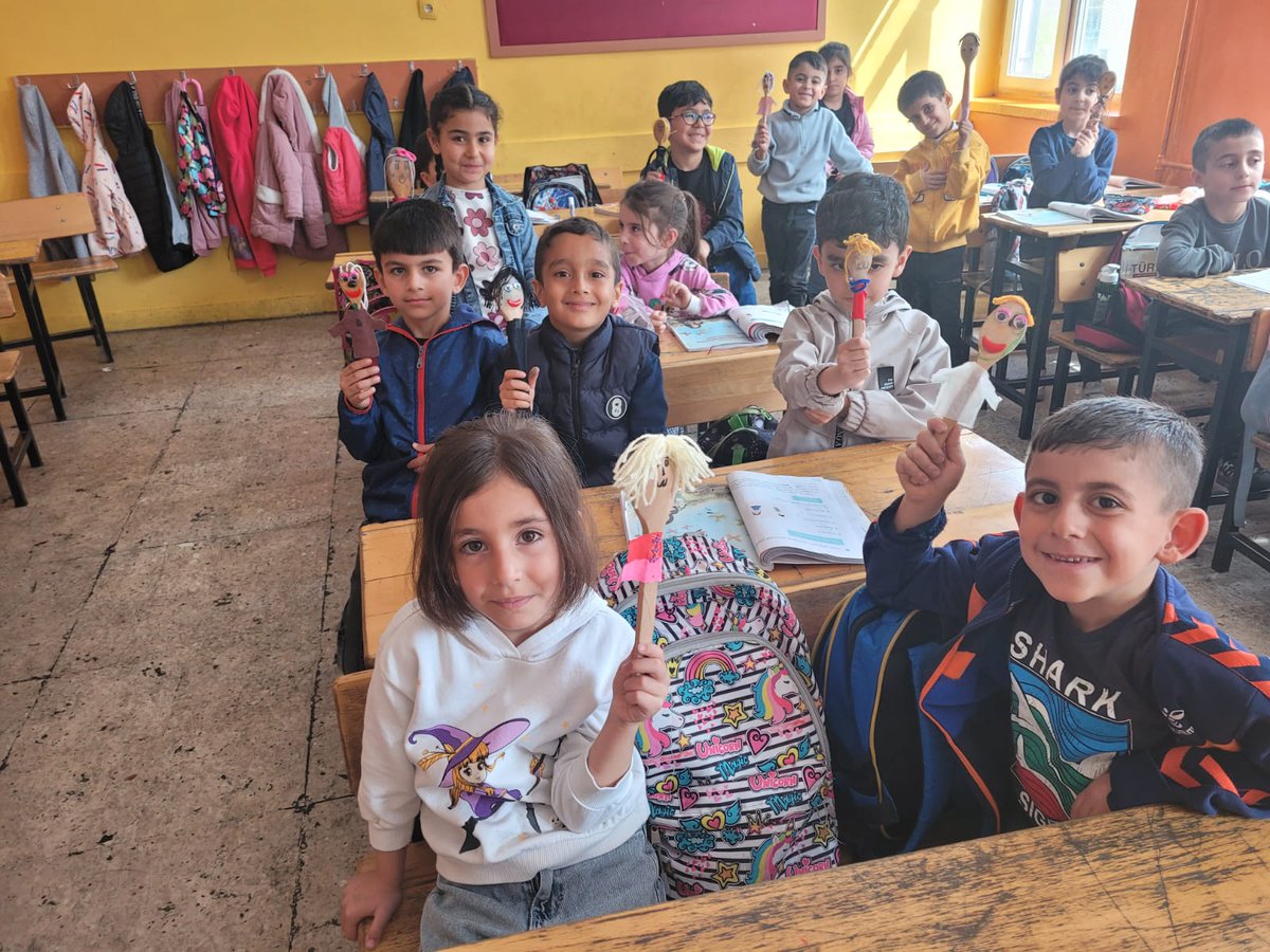 Okulumuz 1-D sınıfı öğrencileri, tahta kaşıklardan bebek yaparak, el becerileri ile yaratıcı becerilerini geliştirdiler ✨👏👏
<a href="/BaglarKaymakam/">Bağlar Kaymakamlığı</a> <a href="/BaglarMEM21/">Bağlar İlçe Milli Eğitim Müdürlüğü</a> <a href="/Baglarproje21/">Baglar İlçe Mem Özel Büro (Proje Ekibi)</a> <a href="/Diyarbakirmem/">Diyarbakır İl Millî Eğitim Müdürlüğü</a>