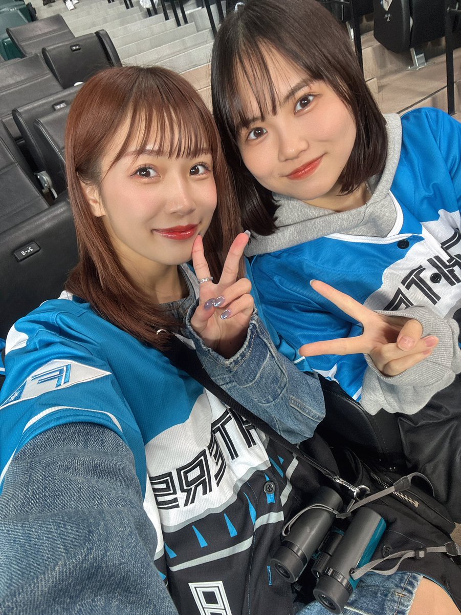 ファイターズガール 山口玲奈 サイン入り チェキ GpYqiP1bYAE4z7z.jpg