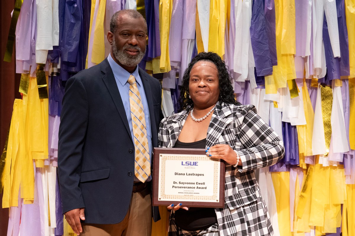 LSUEunice's tweet image. Some of the best of our best were honored Thursday night at the annual Bengal Excellence Awards. Students were recognized for outstanding contributions to the classroom and our community. We are so proud of the work all of our students put in to make LSUE what it is today!