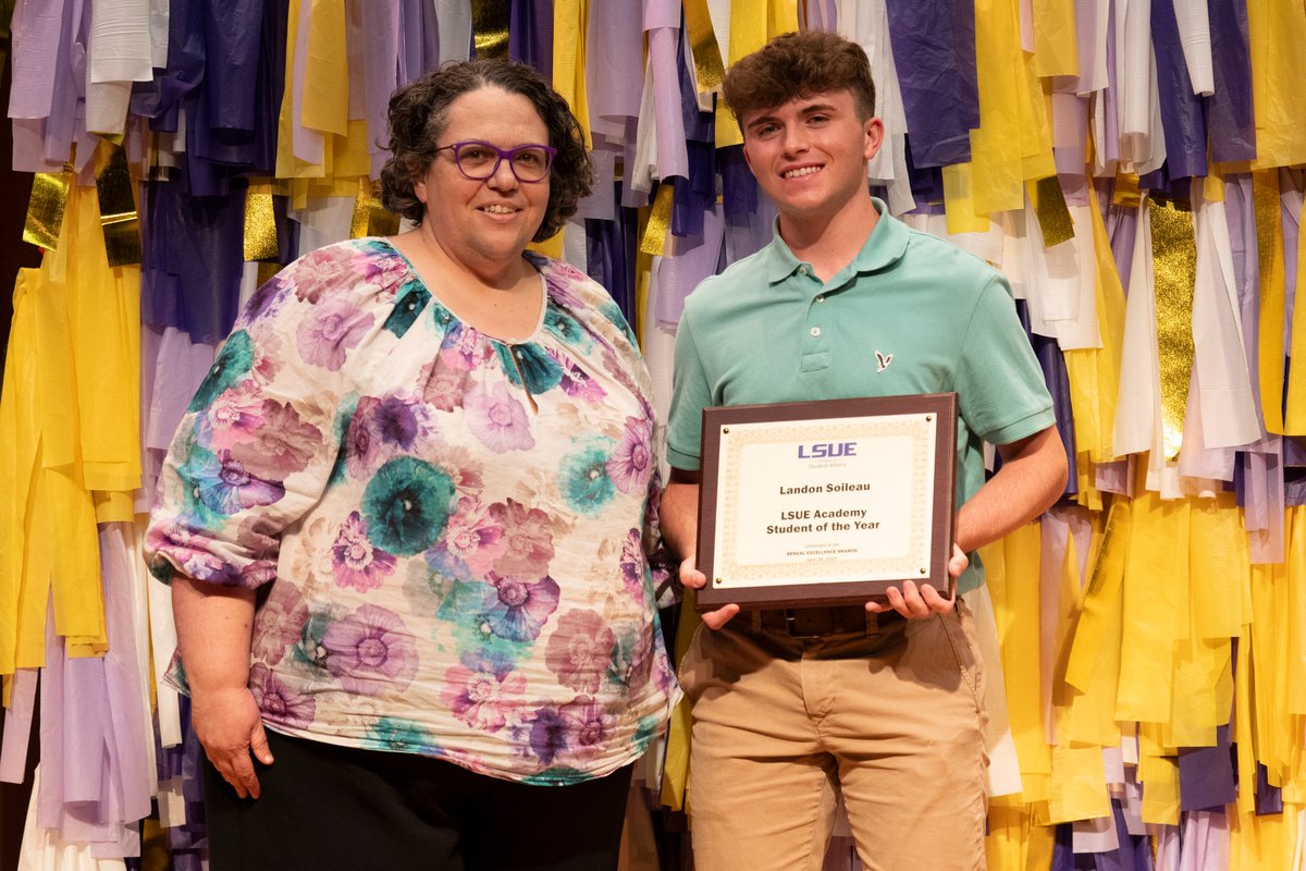 LSUEunice's tweet image. Some of the best of our best were honored Thursday night at the annual Bengal Excellence Awards. Students were recognized for outstanding contributions to the classroom and our community. We are so proud of the work all of our students put in to make LSUE what it is today!