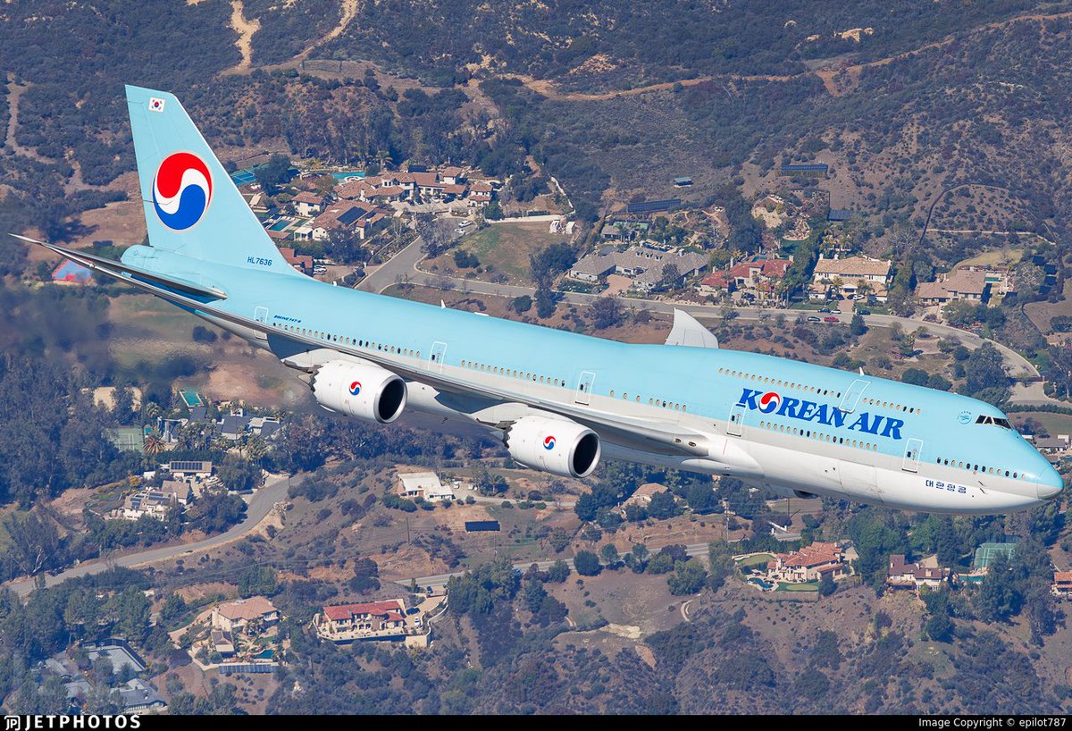 JetPhotos tweet media