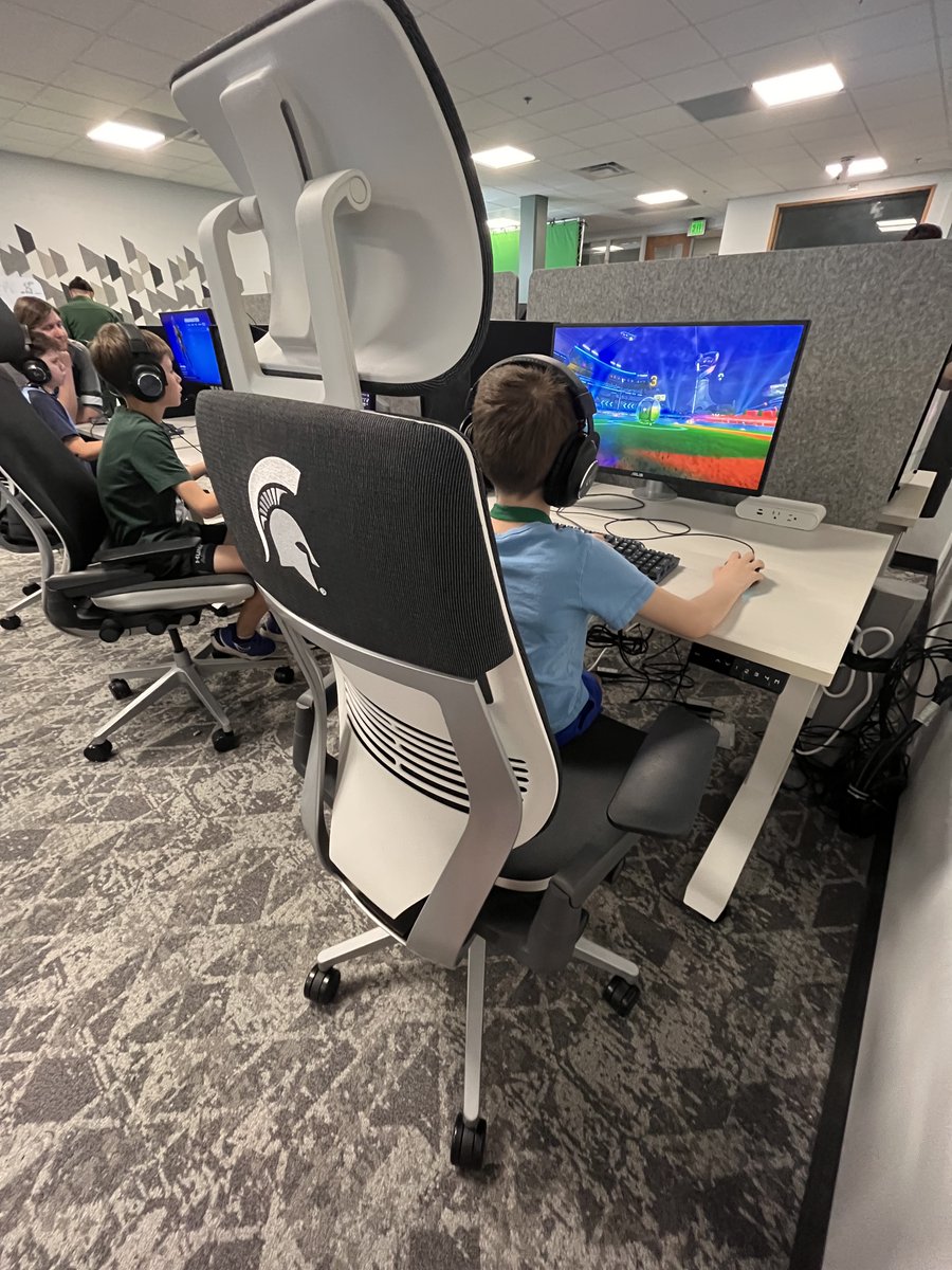 TechAtMSU's tweet image. Thank you, MSU Work Life Office and MSU IT, for a successful and fun Take Your Child to Work Day! We hope everyone who brought a child or helped host guests enjoyed this special event! #tyctwd