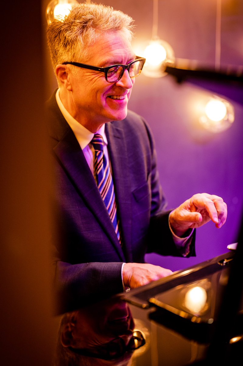 Benny is back! 🎶 Renowned jazz pianist Benny Weinbeck returns for the spring / summer season starting May 2! Enjoy live music with Benny and company every Friday evening in Bar Lurcat, 7-10 p.m. Reservations encouraged: lurcatminneapolis.com/reservations.