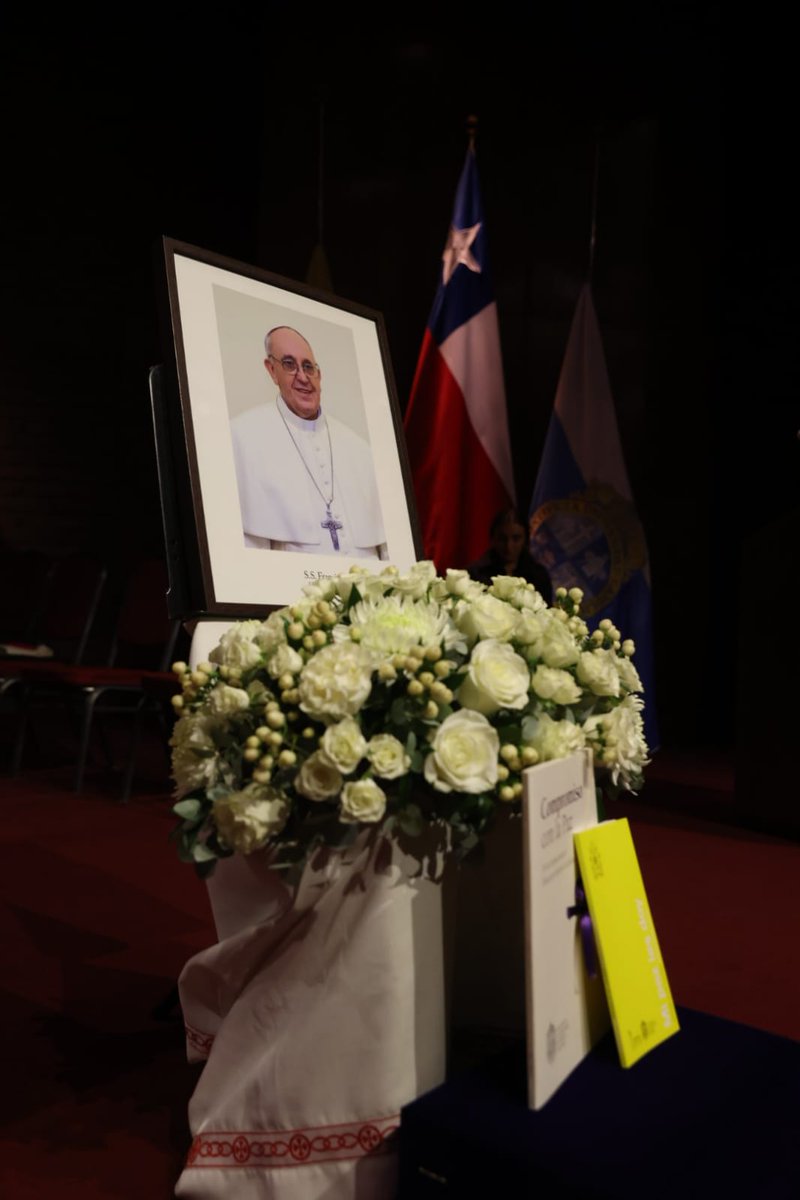 Universidad Católica tweet media