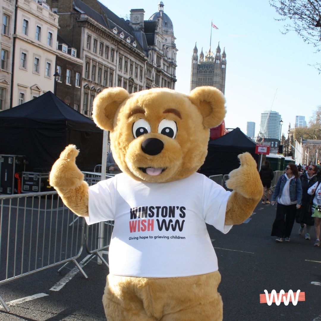 Good luck to our Team Winston runners - Gareth, Matt, Ese, Rowan, Ryan, Heather, Jaymie, Chloe, Jimmy, Lucia, Grace, Georgia, Katie, Chris and Chris - taking on the #LondonMarathon on Sunday! 🎉🏃

Fancy running next year? The 2026 ballot is now open ➡️ londonmarathonevents.co.uk/london-maratho…