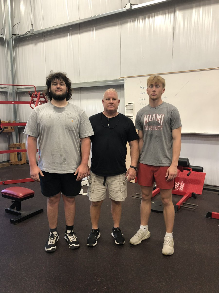 Circleville Football (@circleville_fb) on Twitter photo Thank you to <a href="/AshlandFB/">Ashland Football</a> and Coach <a href="/JimCordle63/">Jim Cordle</a> for stopping by this week to visit some of our guys! 🏈💪 Thank you to <a href="/AshlandFB/">Ashland Football</a> and Coach <a href="/JimCordle63/">Jim Cordle</a> for stopping by this week to visit some of our guys! 🏈💪