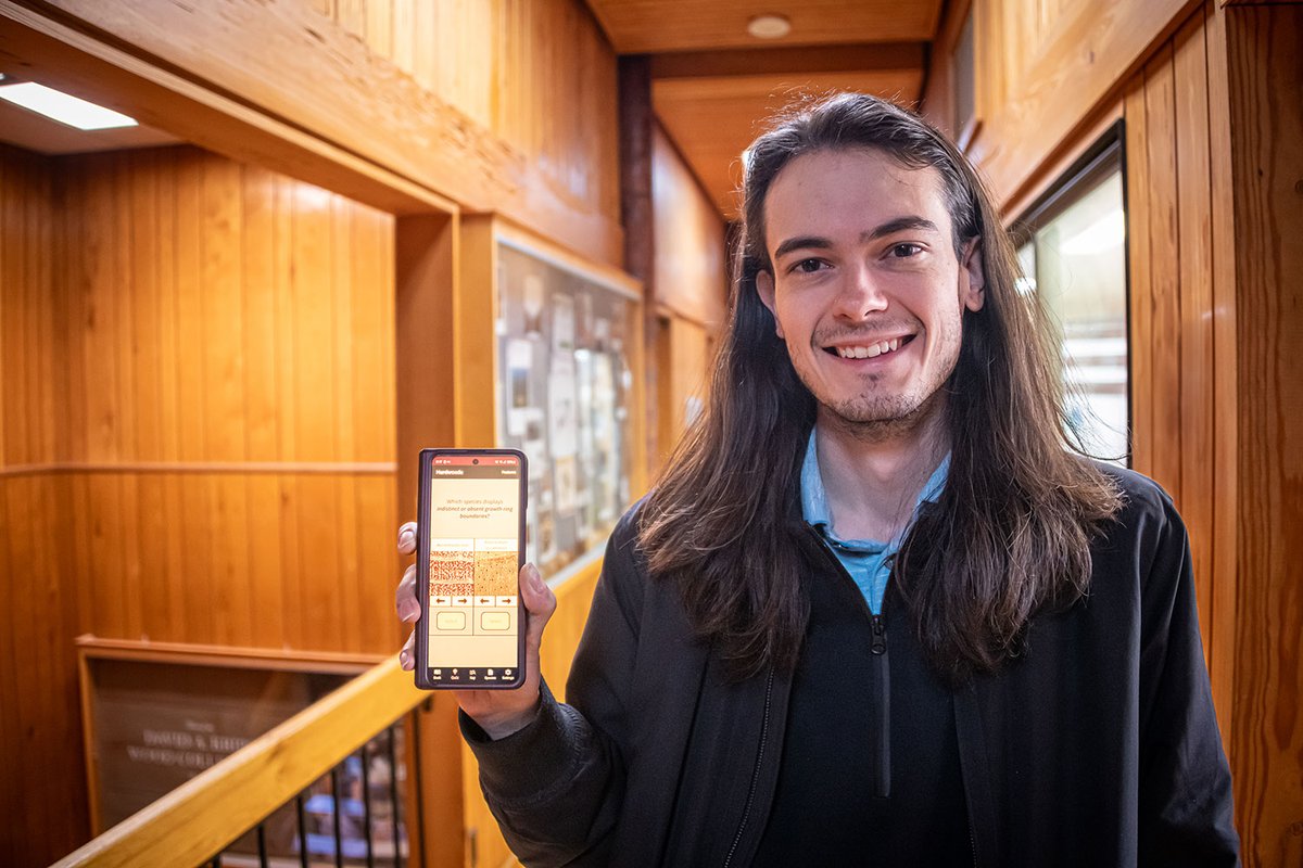 Fighting illegal logging with tech 📷📷 — #MSUCFR grad students are making a global impact through innovation. Read how their app is changing forest protection worldwide: msstate.edu/newsroom/artic…
