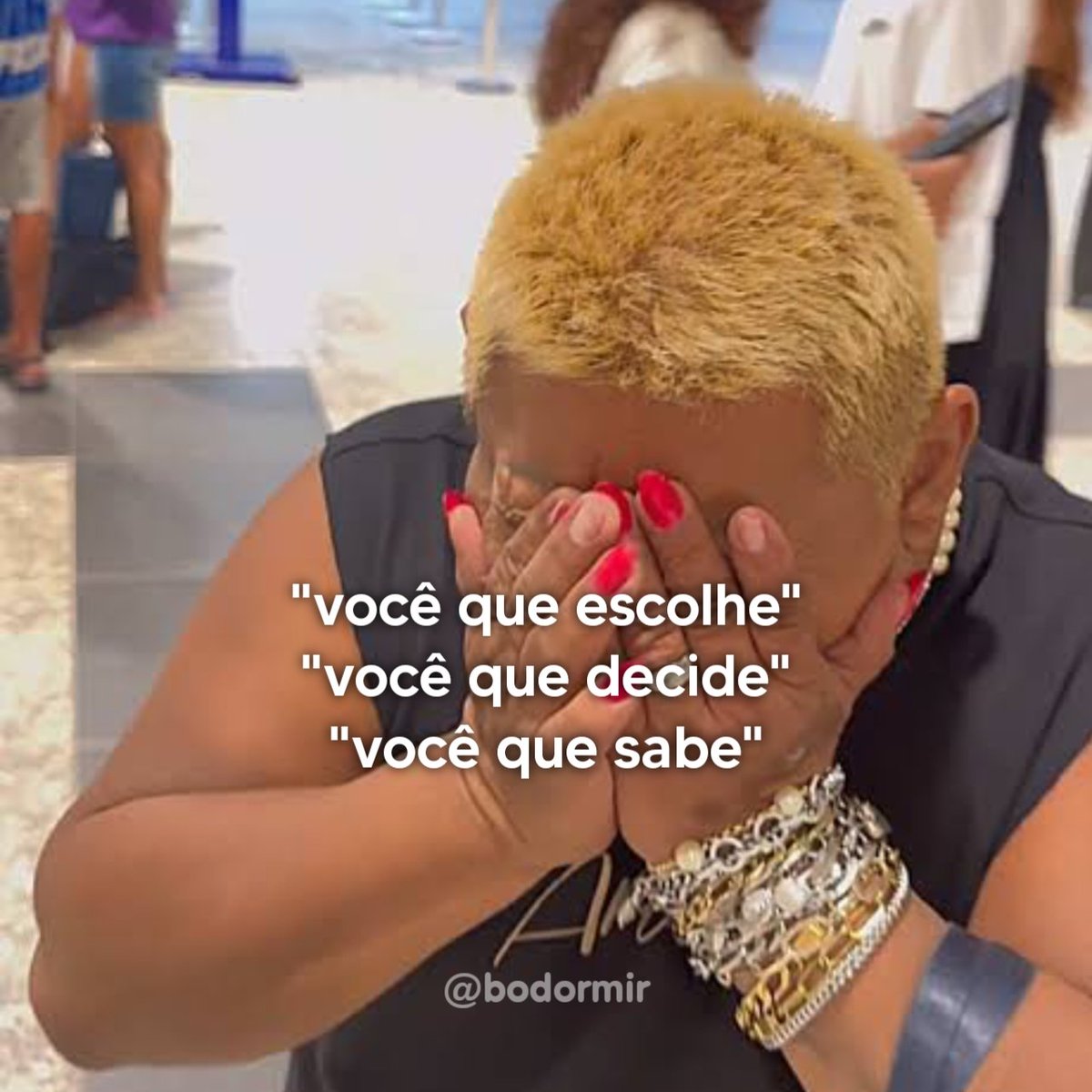 as vezes, dois kikães is janta🛌💤 (@bodormir) on Twitter photo 