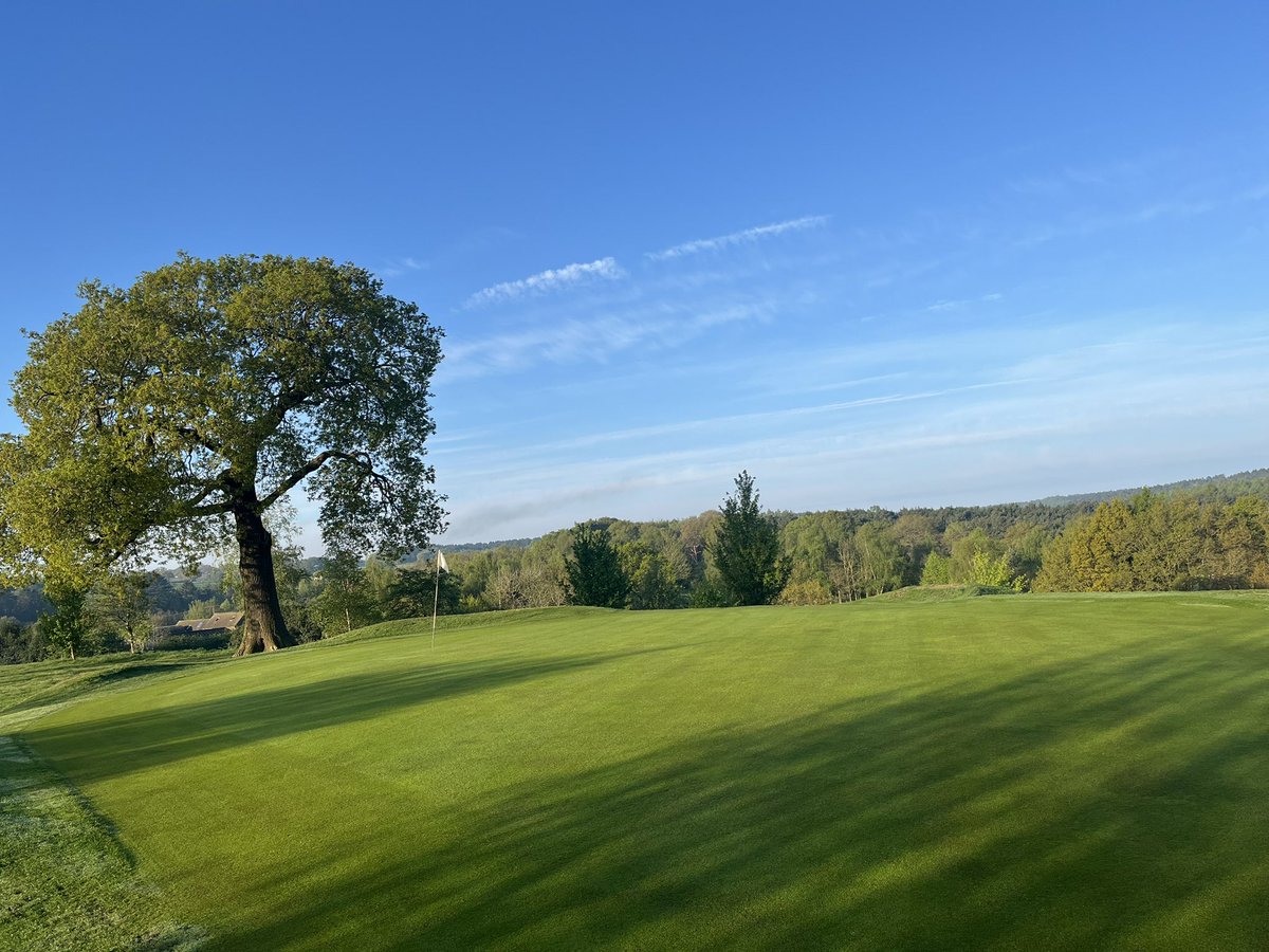 Slowly getting there with conditions improving daily now, front bunker on #4 is a week away from opening up for play ⛳️