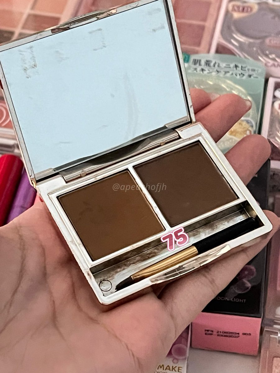 apeachofjh's tweet photo. ที่เขียนคิ้วแบบฝุ่น #brownit — 75
ลิป #ETUDE สี melon spread — 95
ลิป #romand 25 very berry splash — 100 (75%)
อายลายเนอร์ #dejavu medium brown — 100
มาสคาร่าคิ้ว #espior สีbeige — 95 (เหลือ75%)
Lip liner #dasique สีsalmon — 150
ที่ทำดอลลี่อาย #CANMAKE Eye bags concealer 02 — 220 https://t.co/THzsMqSUIc