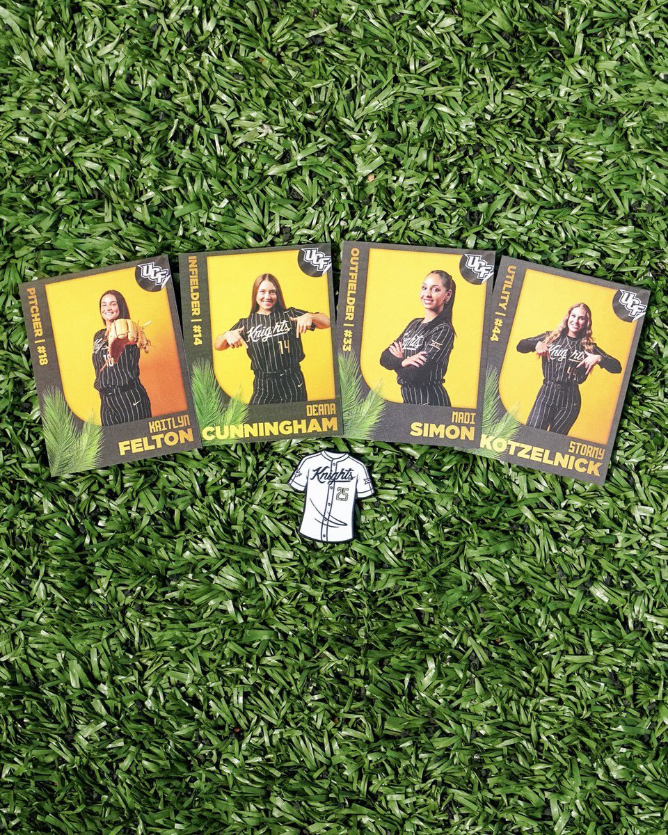 UCF_FanX's tweet image. Stop by the marketing table at @UCF_Softball tonight to grab your senior trading cards and pin!