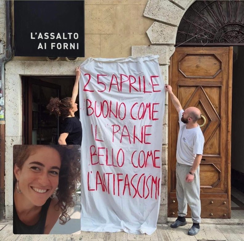 luca_caputa's tweet photo. Identificati due volte dalla Digos per un lenzuolo ad Ascoli Piceno.

Lorenza e Davide: belli come l’antifascismo. 

#25aprile https://t.co/obAOLubcK5