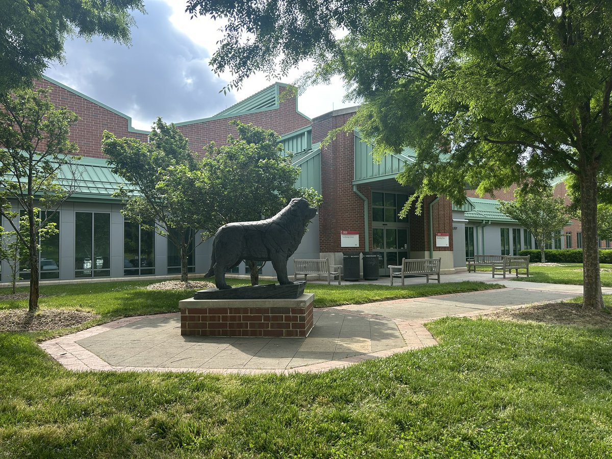 Honored to be at NC State University to give a lecture on HCM and Predicting the Future at the 2025 Feline Health Symposium: Health Breakthroughs for Every Cat. Excited to be part of this conference about advancing feline health! Thanks <a href="/Jstern_DVM/">Joshua Stern</a> #HCM #Cat