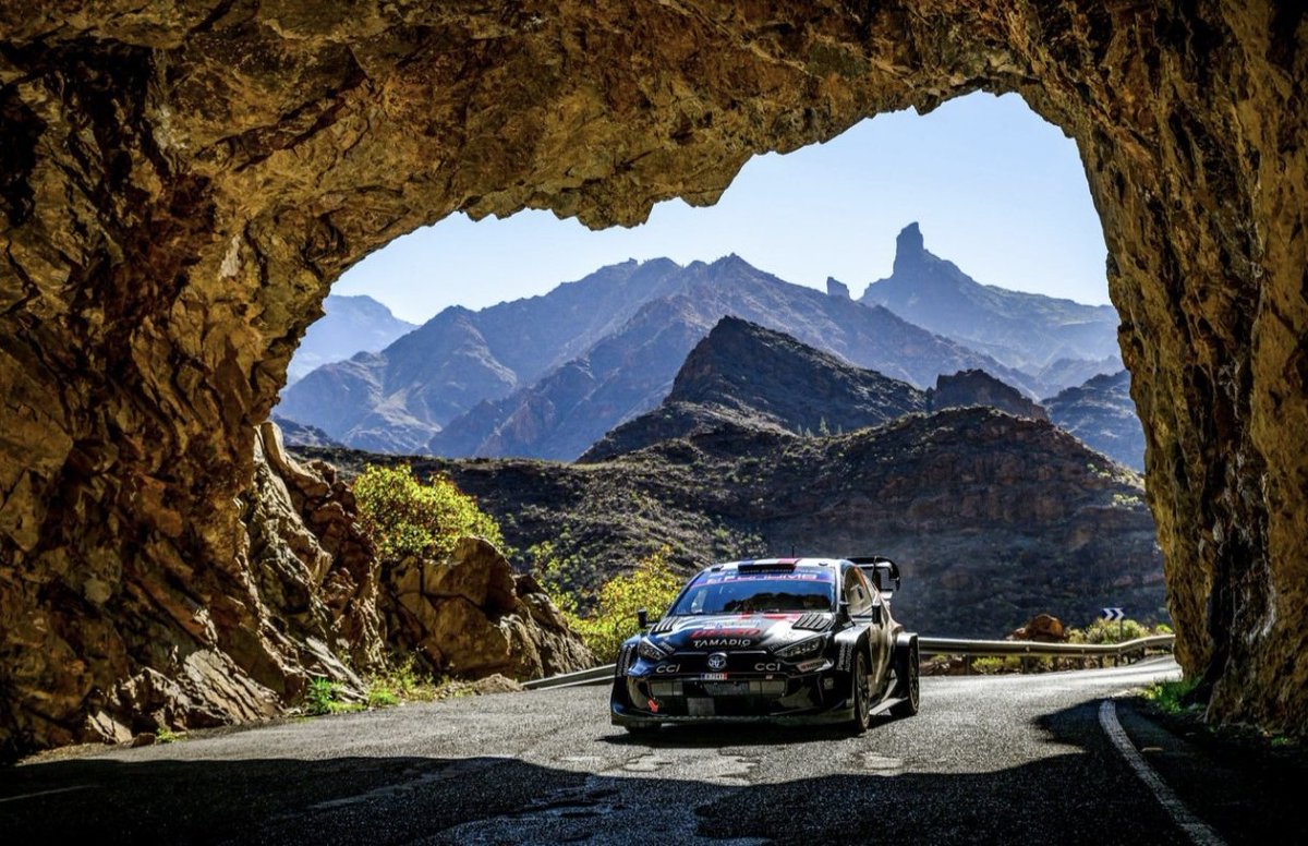 ⬜🟦🟨  Amigos , hoy me quedo con este 👉🏼 FOTÓN que está dando la vuelta al mundo 🌍 🤩🫶🏼