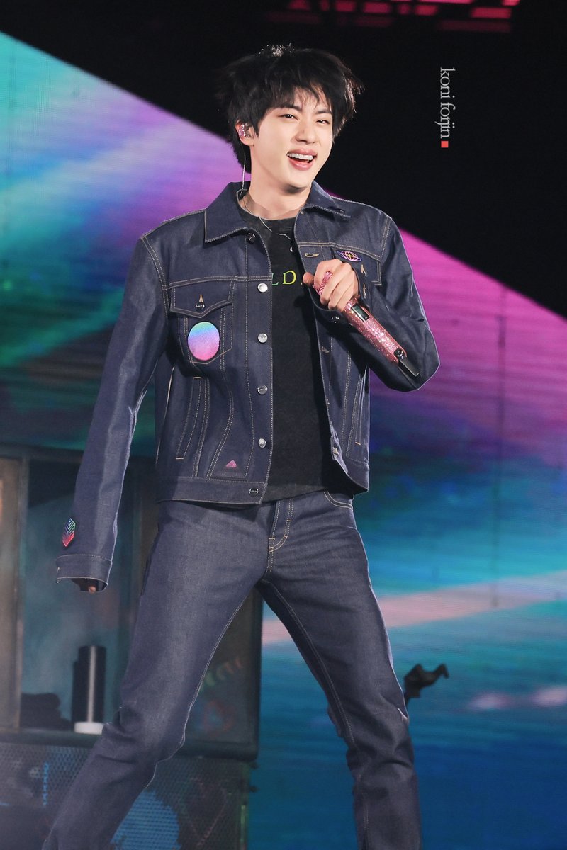 250425 ColdplaySeoul       

JIN IS COMING          
ECHO IS COMING 
#Jin_Echo #방탄소년단진 #JIN #진 #ColdplayxJin
<a href="/BTS_twt/">방탄소년단</a>