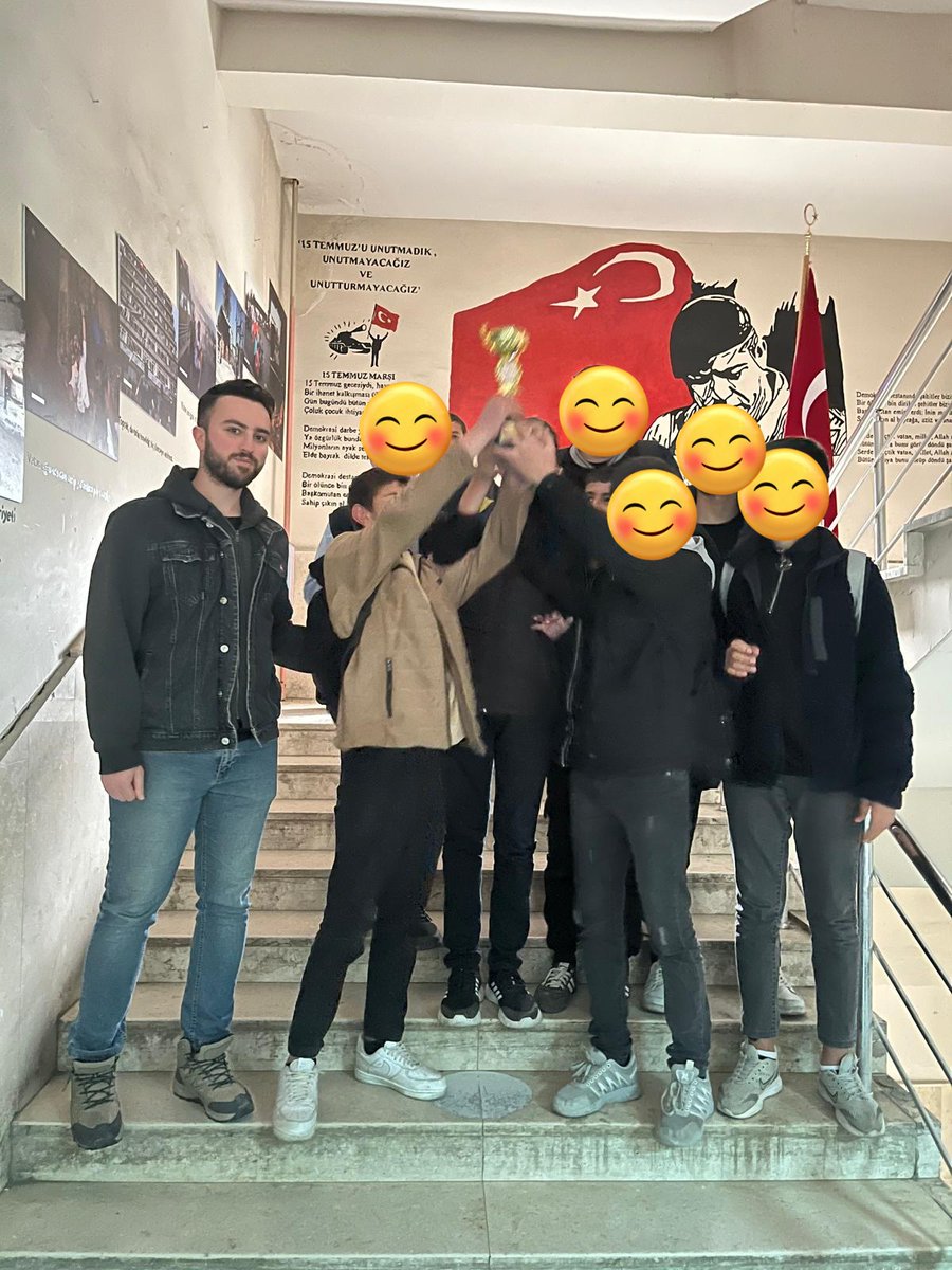 Bilek güreşinde ilçemizde dereceye giren öğrencilerimize ödüllerini verdik. Öğrencilerimizi tebrik ediyor, başarılarının devamını diliyoruz 🏆💪🏅🥇🥈🥉👏
<a href="/tcmeb/">Millî Eğitim Bakanlığı</a> <a href="/agrimem/">AĞRI MEM</a> <a href="/hasan_kokrek/">Hasan Kökrek</a> <a href="/tutakmem/">Tutak İlçe MEM</a> <a href="/mehmetk37779583/">mehmetkartal</a>