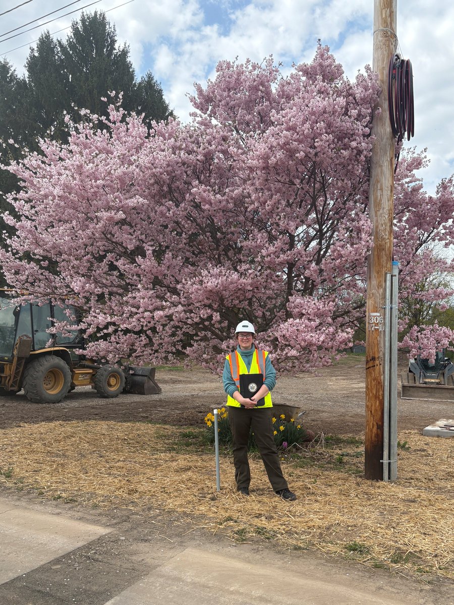 🌳 Happy #ArborDay from Clifton Springs! EFC Engineer Lyuda visited the wastewater treatment plant yesterday — the project’s 75% done, and yes, that blooming tree was saved during construction! 🌸👏
