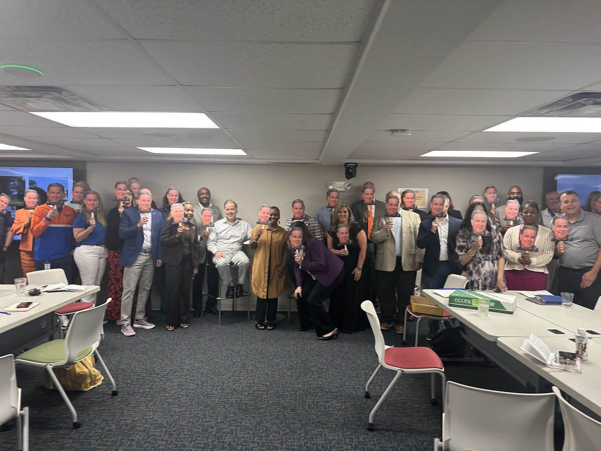 John Simpson (@wgsd_supt) on Twitter photo Immensely grateful for the kind and personal words from my dear colleague and friend, Dr. Jim Wipke of @ladue_schools, and to all my amazing colleagues who participated in the moment. You're the best!! #wgbuzz <a href="/EducPlus/">EducationPlus</a> Immensely grateful for the kind and personal words from my dear colleague and friend, Dr. Jim Wipke of @ladue_schools, and to all my amazing colleagues who participated in the moment. You're the best!! #wgbuzz <a href="/EducPlus/">EducationPlus</a>