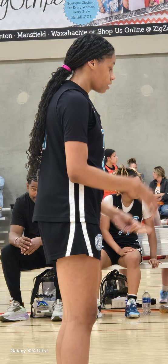 Girlz Prep Report (@girlzprepreport) on Twitter photo Love the "on the court" progression from Tiana Patterson <a href="/thshoopz/">THS</a> <a href="/PBRhoops/">Premier Basketball</a> #HeartofTexas <a href="/PGHTexas/">Prep Girls Hoops Texas</a> Love the "on the court" progression from Tiana Patterson <a href="/thshoopz/">THS</a> <a href="/PBRhoops/">Premier Basketball</a> #HeartofTexas <a href="/PGHTexas/">Prep Girls Hoops Texas</a>