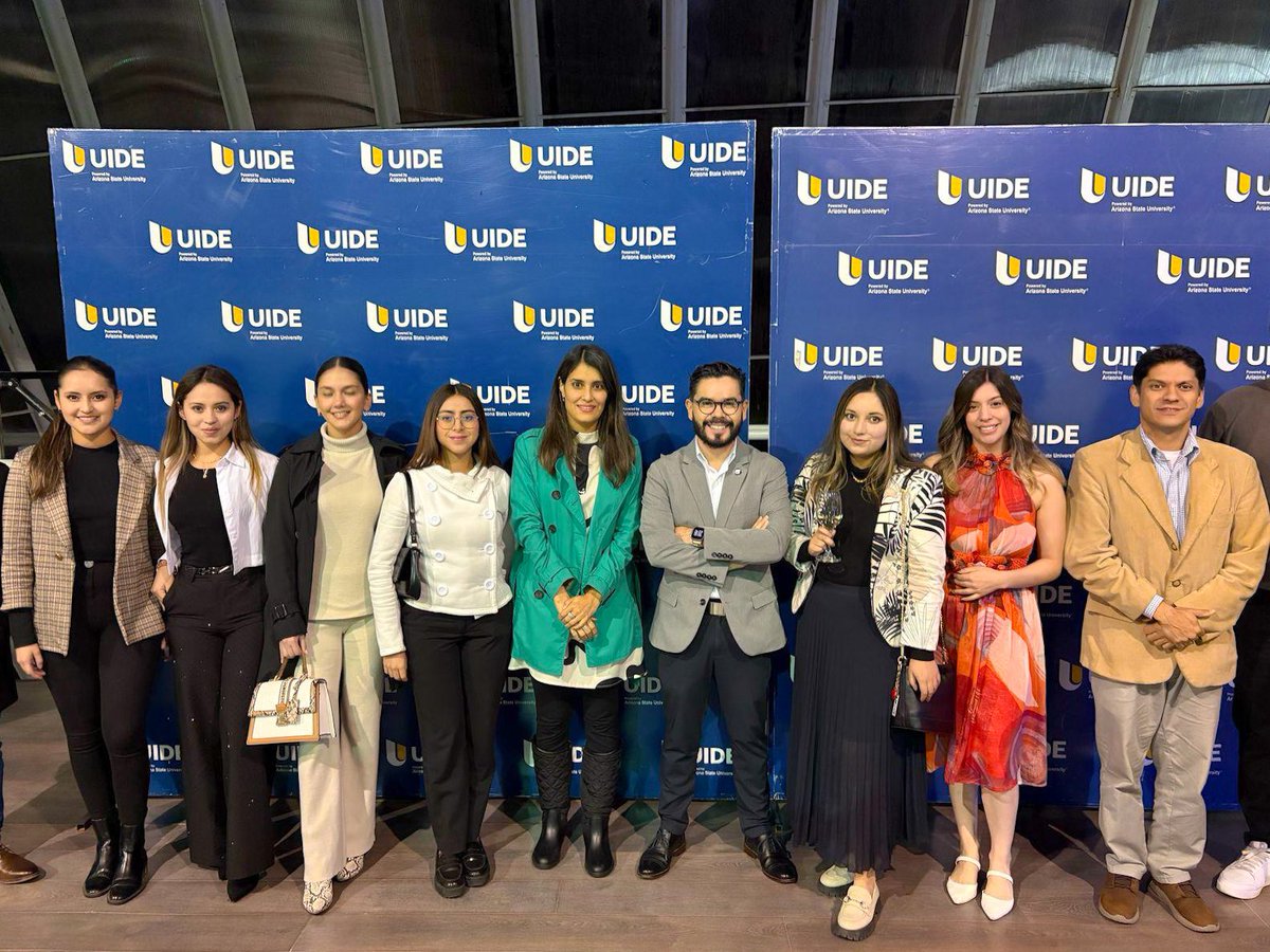 Ayer vivimos #LEGACYGradUIDE2025, un reencuentro lleno de emociones, historias compartidas y sueños por cumplir.

En la <a href="/UIDE/">UIDE</a> celebramos el presente y proyectamos el futuro de quienes siempre serán parte de esta comunidad.
#OrgulloUIDE #SomosUIDE