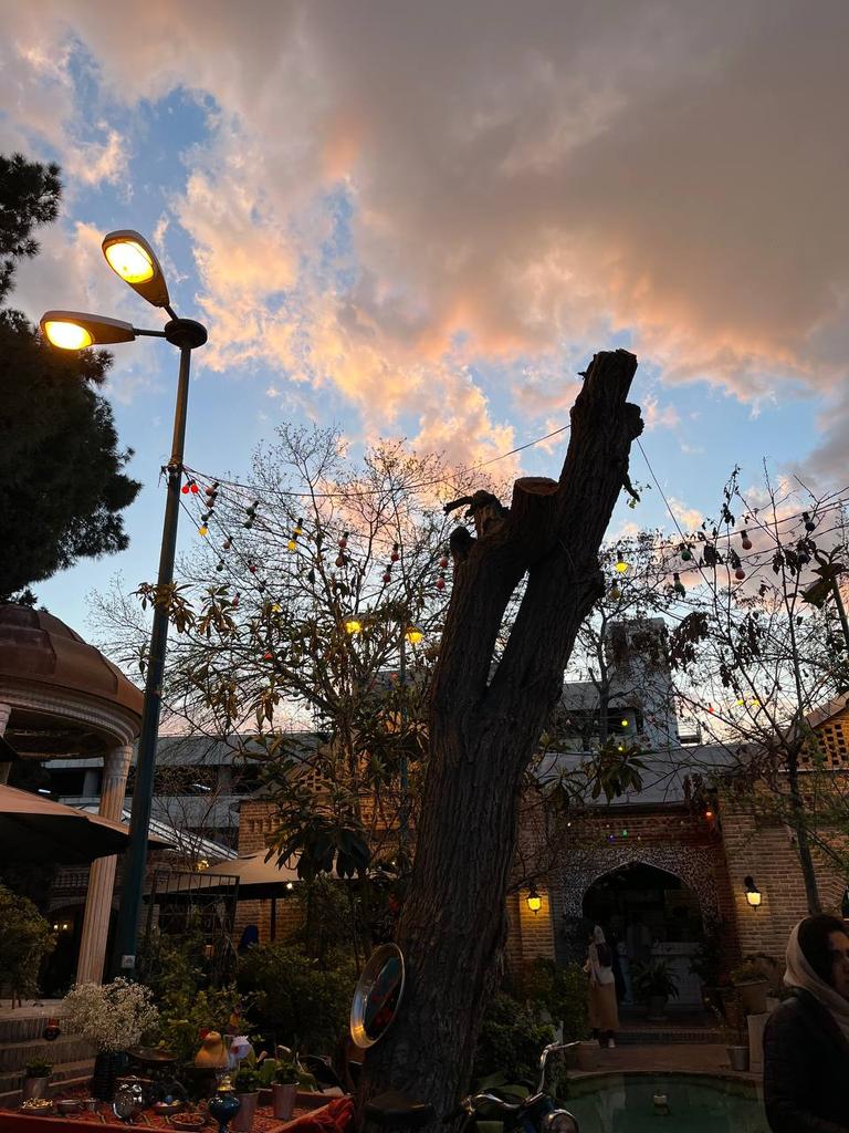ftemeeeh's tweet photo. ماه من💙🦋✨️ https://t.co/jzeEatb7JC