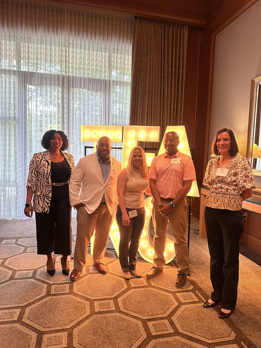 It’s an absolute HONOR to work at <a href="/PboroElementary/">Pittsboro Elementary</a> with these individuals (and so many more).  I am grateful for these teachers, parent, and friend to join me this morning at TFA’s One Day Breakfast. #OurPES