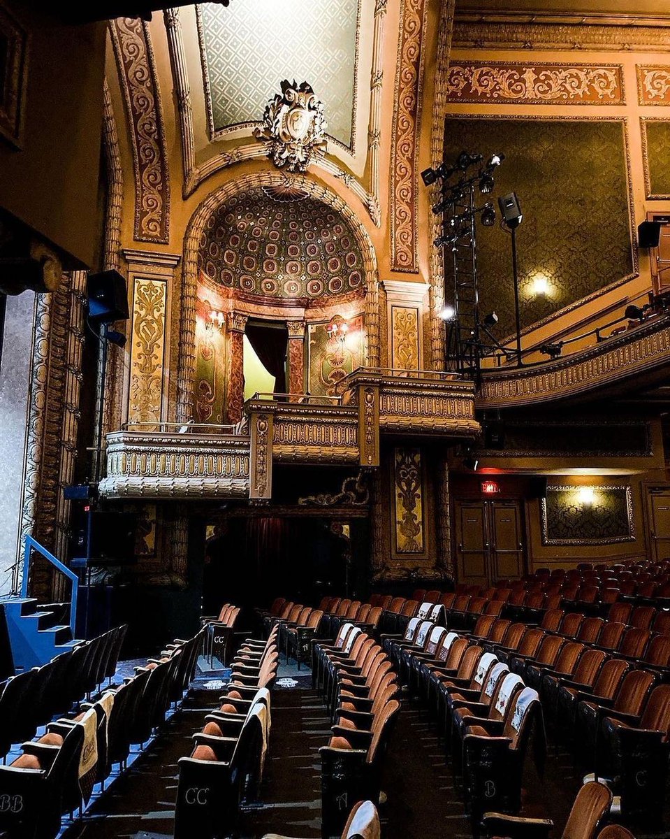 Paramount Theatre (@paramountaustin) on Twitter photo New shows just dropped! 📣 ON SALE NOW:
📺 <a href="/ATXFestival/">ATX TV Festival</a> King of the Hill Revival and The Waterfront 5/29-5/30
🎙️ <a href="/earhustlesq/">Ear Hustle Podcast</a> Live 8/21
🩺 Nurse Blake 10/28
🎶 <a href="/NekoCase/">Neko Case</a> 11/25
🎫 bit.ly/3NCLFGO New shows just dropped! 📣 ON SALE NOW:
📺 <a href="/ATXFestival/">ATX TV Festival</a> King of the Hill Revival and The Waterfront 5/29-5/30
🎙️ <a href="/earhustlesq/">Ear Hustle Podcast</a> Live 8/21
🩺 Nurse Blake 10/28
🎶 <a href="/NekoCase/">Neko Case</a> 11/25
🎫 bit.ly/3NCLFGO