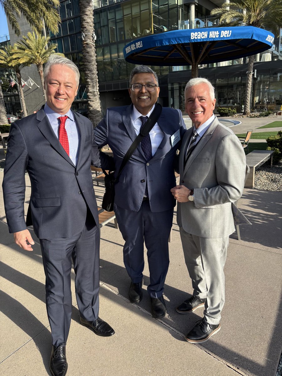 Tom Varghese Jr. MD, MS, MBA, FACS, MAMSE 🇺🇸 (@tomvarghesejr) on Twitter photo Why academic surgery?
Dr. Mark Talamonti is a giant in pancreatic surgery and mentor who trained so many of us <a href="/NMSurgery/">Northwestern Surgery</a> and NorthShore University <a href="/EndeavorHlth/">Endeavor Health</a> <a href="/uchicagosurgery/">UChicago Surgery</a> over the decades. His legacy lives on through thousands of patients he’s taken care of, as well as Why academic surgery?
Dr. Mark Talamonti is a giant in pancreatic surgery and mentor who trained so many of us <a href="/NMSurgery/">Northwestern Surgery</a> and NorthShore University <a href="/EndeavorHlth/">Endeavor Health</a> <a href="/uchicagosurgery/">UChicago Surgery</a> over the decades. His legacy lives on through thousands of patients he’s taken care of, as well as
