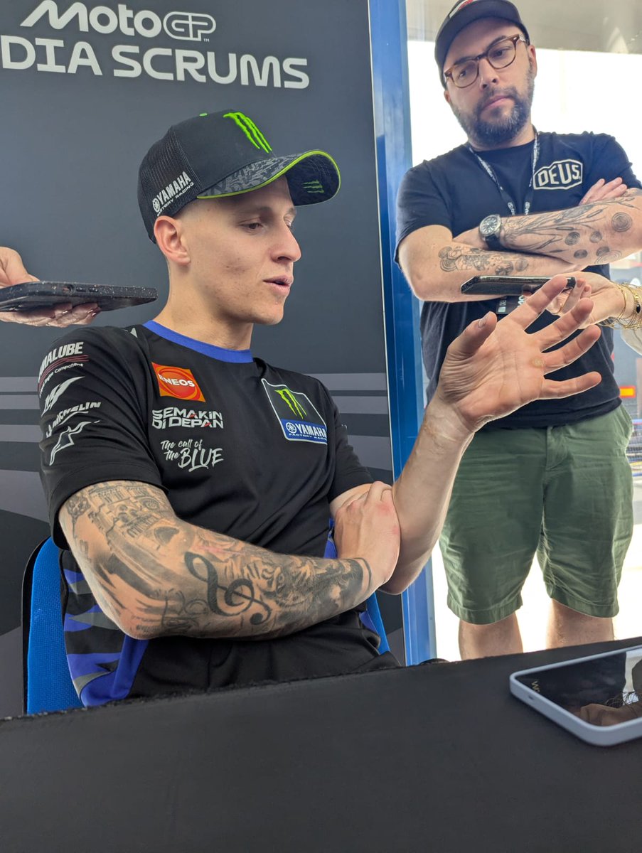 Le premier pilote non-Ducati du jour est Français et s'appelle Fabio Quartararo ! P5 à Jerez malgré une chute ce vendredi. Il nous raconte ça sous le regard attentif de <a href="/Off_Bikes/">Thomas Morsellino</a>.

#SpanishGP 🇪🇸➡️ gp-inside.com/quartararo-per…