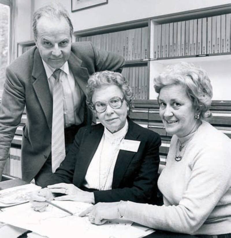DR BRIAN TRAINOR MEMORIAL LECTURE

Mon 12 May 2025, 11am, PRONI

FREE tickets:
eventbrite.com/e/dr-brian-tra…

Keynote speaker: Trevor Parkhill, editor of Familia for 30+yrs speaking on: Emigrants letters as a source for the historian&amp; genealogist

It will also be livestreamed #Archives