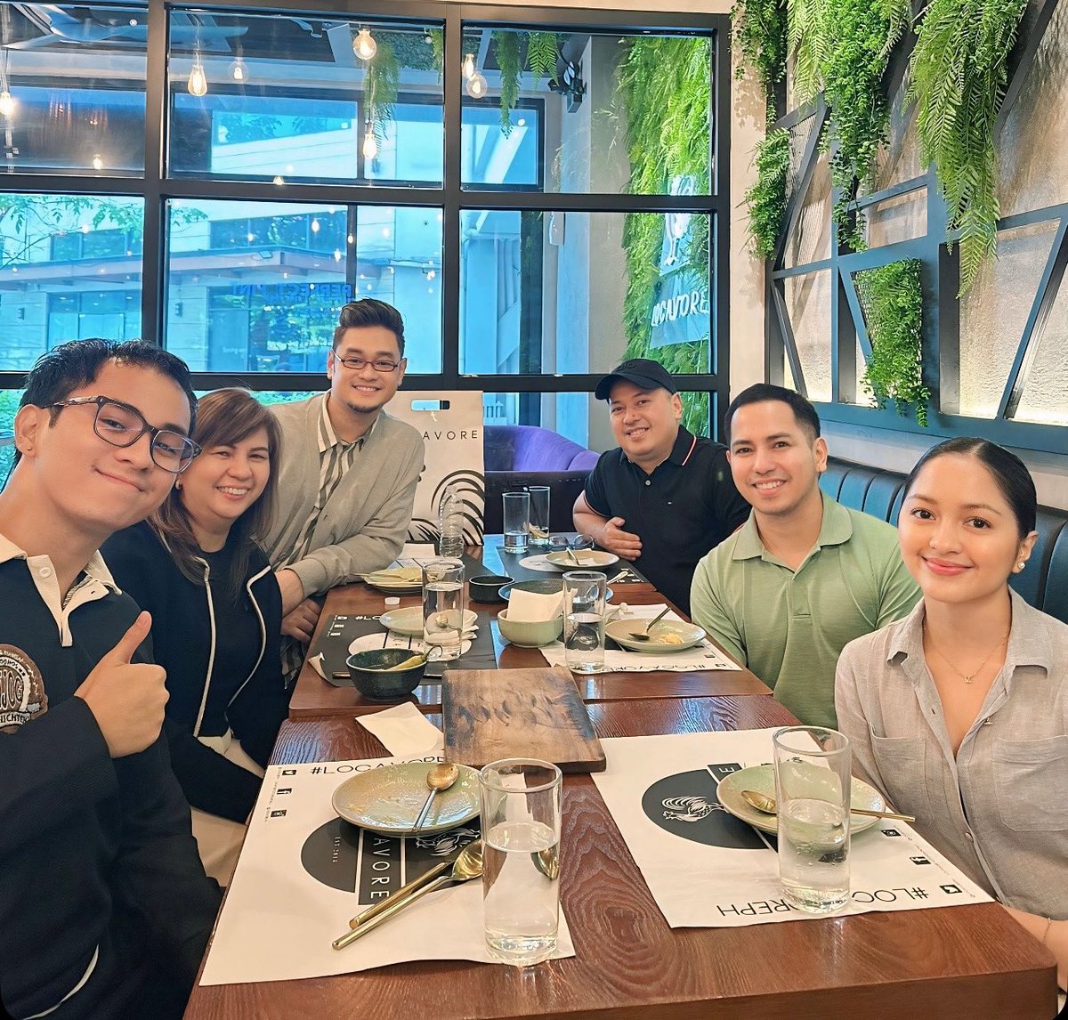 mrfu_mayganon's tweet image. thank you constantino family for the love! (kahit super daldal ko habang kumakain!) all the best @iambstan sir ted @tim.constantino mikey, tj and @slc.mytrustedpartner ! #stanempirelendingcorporation #slc #locavore #estancia #tagabulabogngbuonguniverse #mayganon