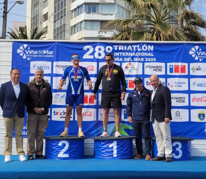 Armada_Chile's tweet photo. Triatletas de la Armada de Chile destacaron en el 28º Triatlón Internacional de Viña del Mar

Conoce más en https://t.co/VZFZ4GP4lv 👈

#ArmadaPorChile https://t.co/gt9XKebvlg