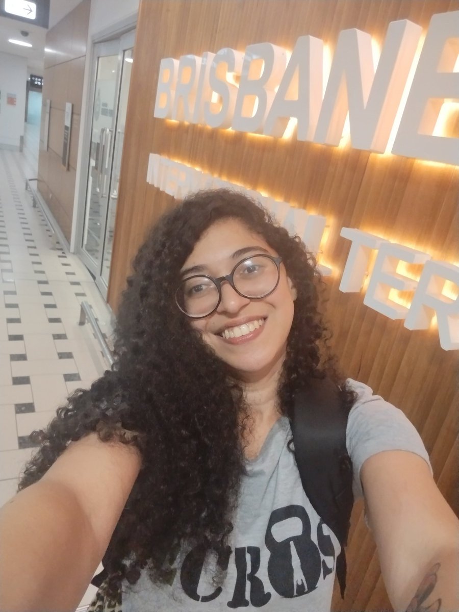 ItsLittleThay's tweet photo. Oi @LATAM_BRA. Só queria dizer que além de fã da Gaga, eu sou sua fã.🥰

Graças a vocês eu consegui realizar o meu sonho de anos de fazer meu intercâmbio na Austrália. 

Foi minha primeira viagem sozinha e eu estava muito nervosa, mas deu tudo certo e hj estou aqui para contar. https://t.co/5hg2Sx449t