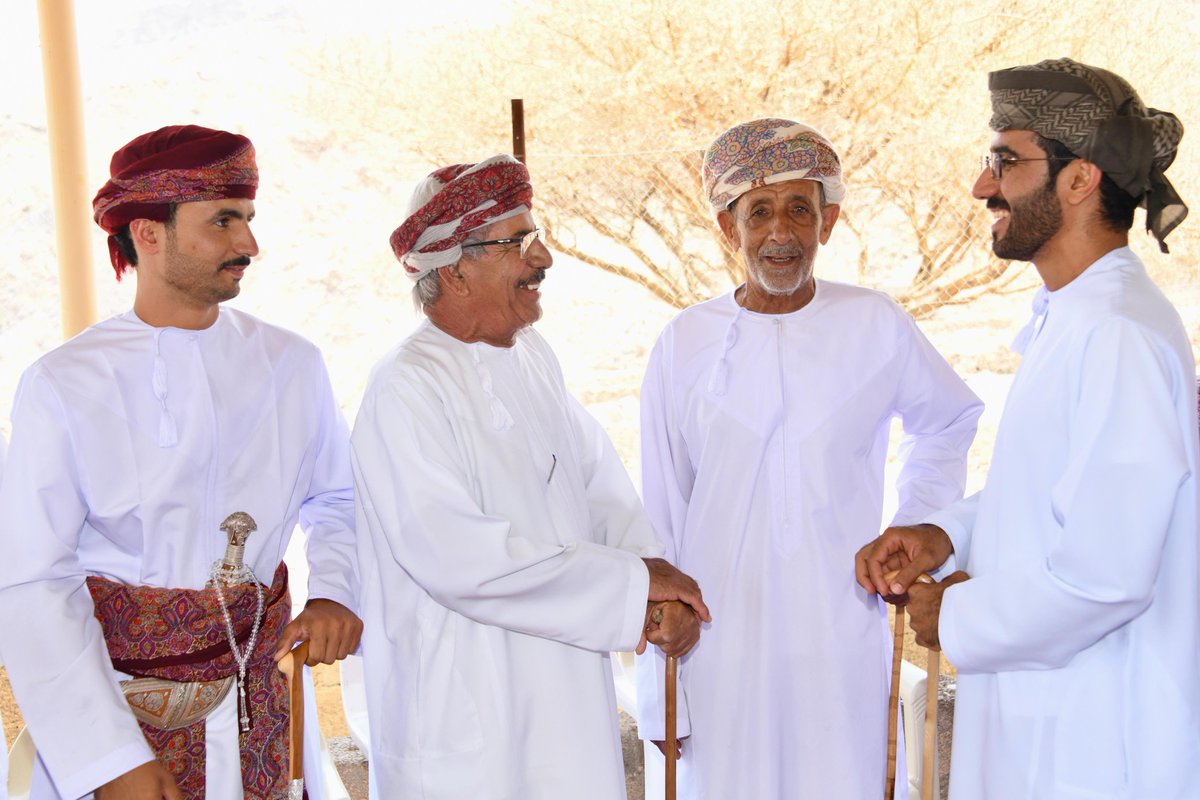 تشرفنا بحضور أفراح أسرة الفاضل سالم بن سليم الخاطري في عقد زواج نجلهم  #أحمد_في_بلدة_الرحبة والتى تقع على سفوح جبال وادي بني غافر بولاية الرستاق  ، نتمنى له حياة زوجية سعيدة بأذن الله