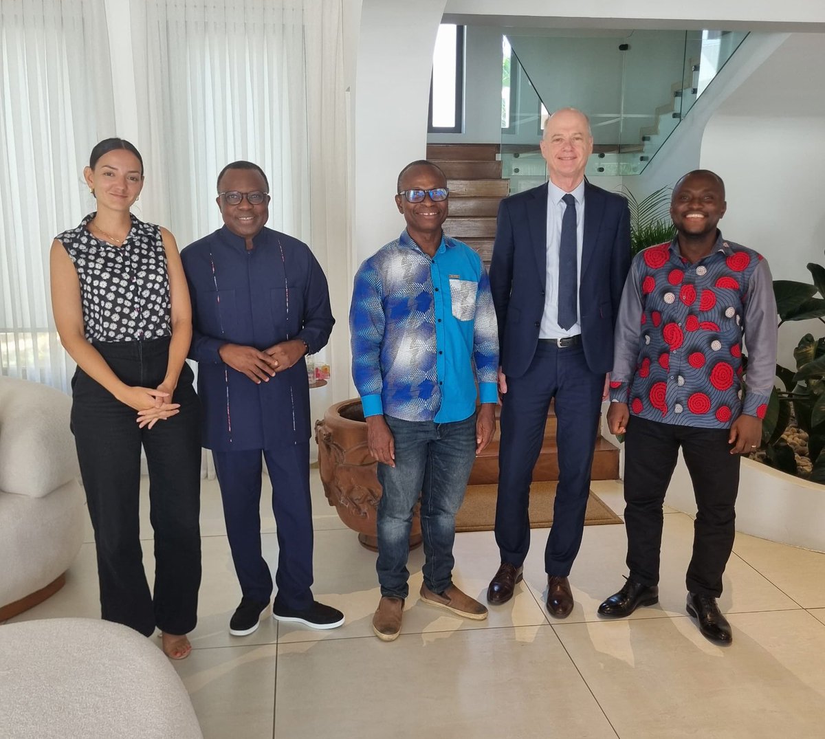 Ambassade de France au Ghana (@franceandghana) on Twitter photo Ambassador DK Osei, President of Council on Foreign Relations, <a href="/SammyObeng/">Sammy Obeng</a>, Executive Director <a href="/PNAfricawatch/">Parliamentary Network Africa</a>, <a href="/EmmanuelDogbevi/">Emmanuel K. Dogbevi</a>, journalist. Thank you for these insightful exchanges! 🤝 2/2 Ambassador DK Osei, President of Council on Foreign Relations, <a href="/SammyObeng/">Sammy Obeng</a>, Executive Director <a href="/PNAfricawatch/">Parliamentary Network Africa</a>, <a href="/EmmanuelDogbevi/">Emmanuel K. Dogbevi</a>, journalist. Thank you for these insightful exchanges! 🤝 2/2