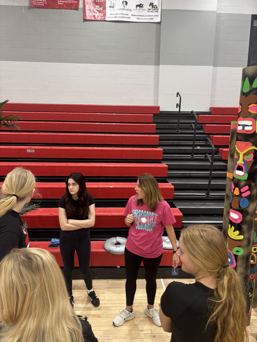 Prom is here and the General is barking orders!!