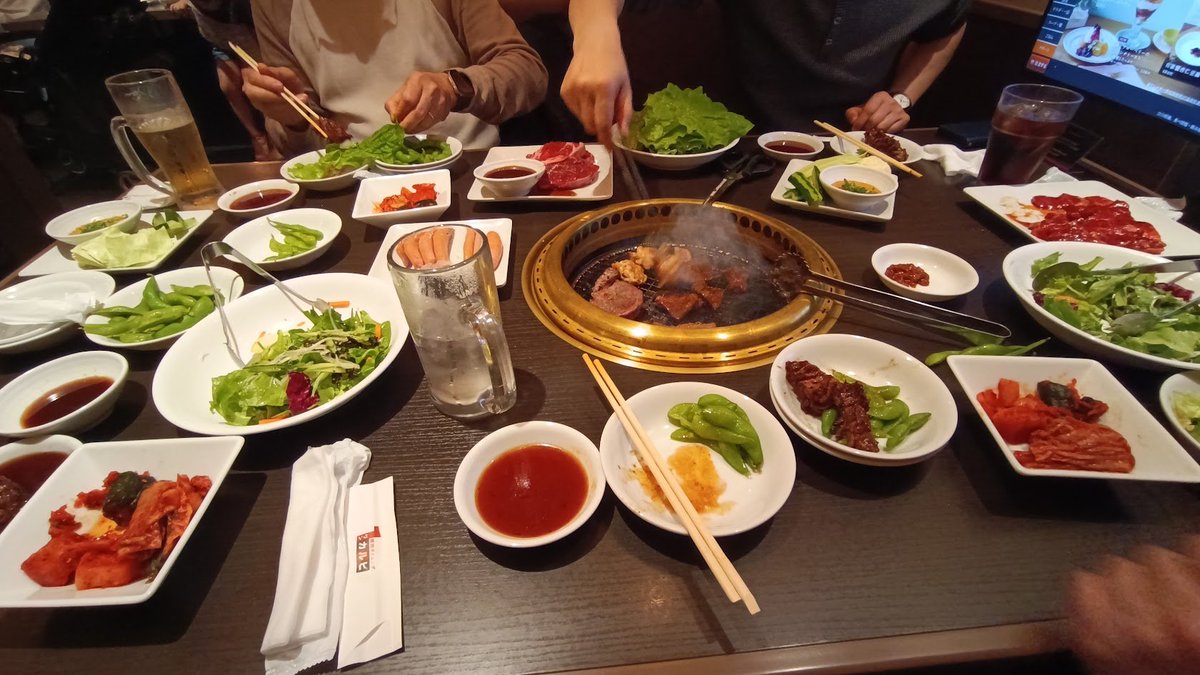 今日は昇給したわ
チーム全員と焼肉☺️