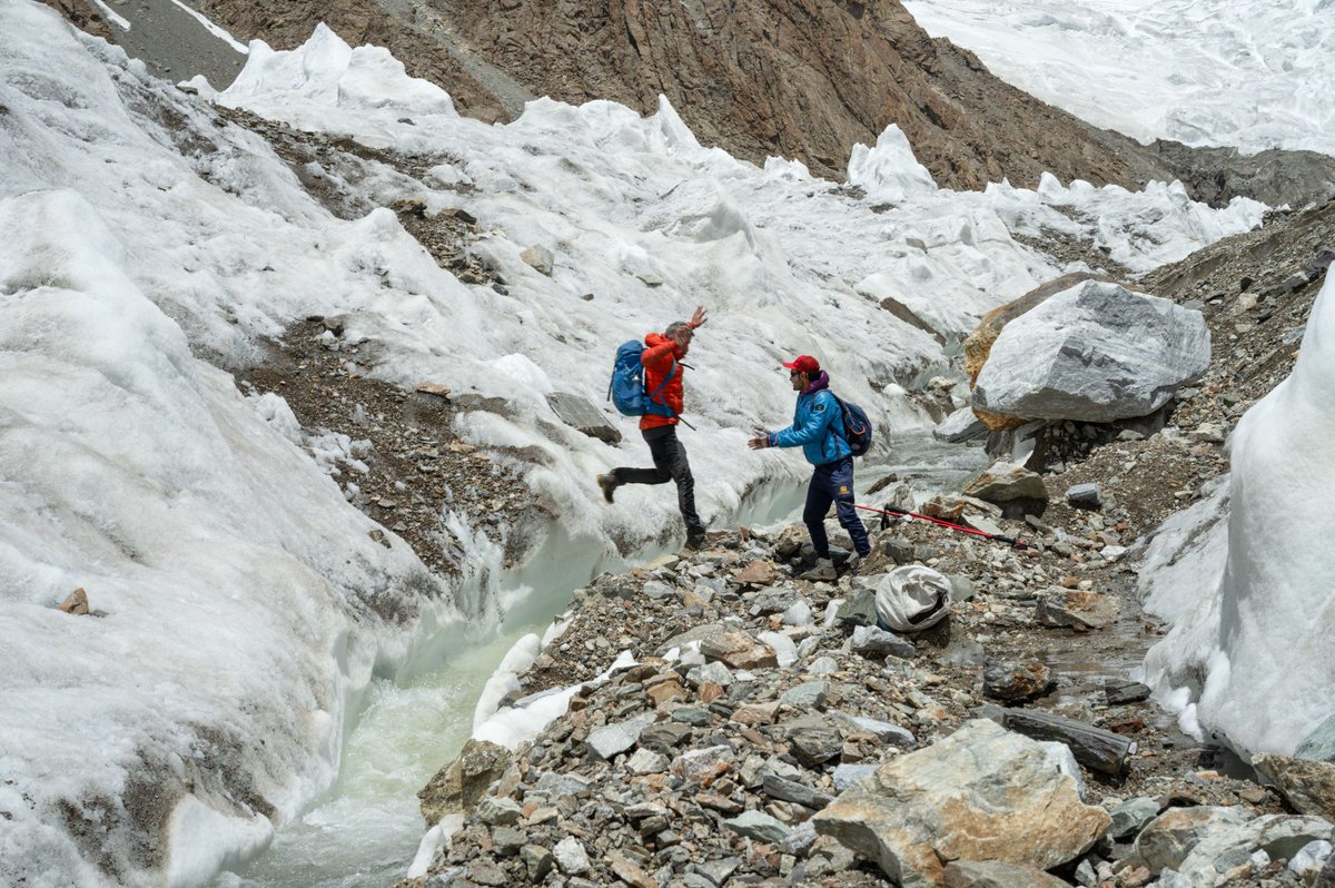 The Great Outdoors (@tgomagazine) on Twitter photo In the shadow of giants 🏔️
⛺ Peter Elia joins a once-in-a-lifetime trek to K2 Base Camp and finds splendour, strength and comradeship in the heart of Pakistan’s #Karakoram range.
📸: <a href="/AlunRichardson/">Alun richardson</a>
Read on in #TheGreatOutdoors:
thegreatoutdoorsmag.com/latest-issue/g… In the shadow of giants 🏔️
⛺ Peter Elia joins a once-in-a-lifetime trek to K2 Base Camp and finds splendour, strength and comradeship in the heart of Pakistan’s #Karakoram range.
📸: <a href="/AlunRichardson/">Alun richardson</a>
Read on in #TheGreatOutdoors:
thegreatoutdoorsmag.com/latest-issue/g…