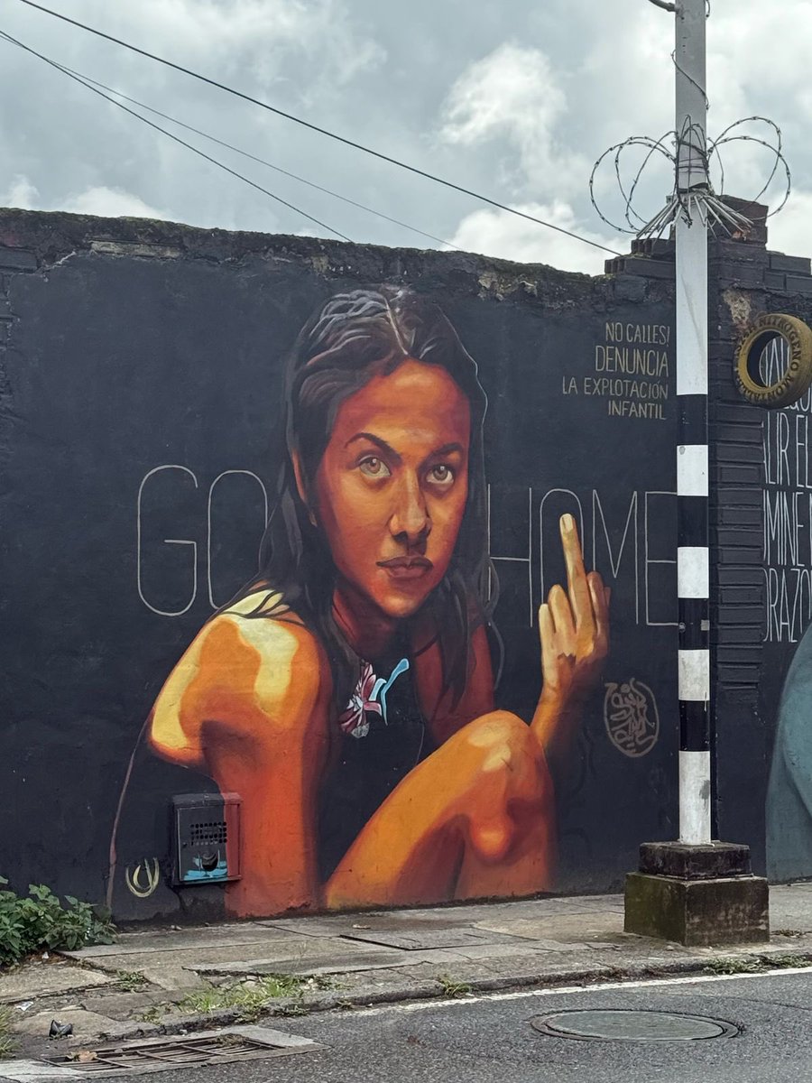 Chris Blattman (@cblatts) on Twitter photo New graffiti aimed at Americans coming for sex tourism in Medellin just dropped. h/t <a href="/SantiagoTobon/">Santiago TobĂłn</a> New graffiti aimed at Americans coming for sex tourism in Medellin just dropped. h/t <a href="/SantiagoTobon/">Santiago TobĂłn</a>
