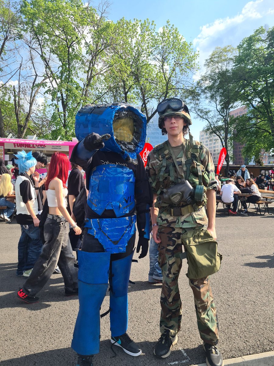 MildlyOKK's tweet image. I went to Comiccon as V1!!!
#comiccon2025 #easterneurope #cosplay #ultrakill