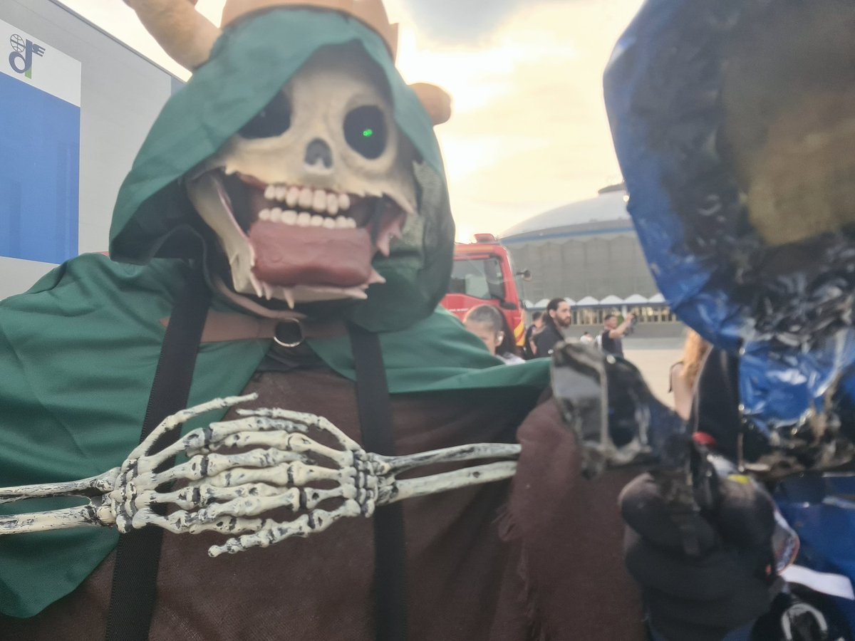 MildlyOKK's tweet image. I went to Comiccon as V1!!!
#comiccon2025 #easterneurope #cosplay #ultrakill