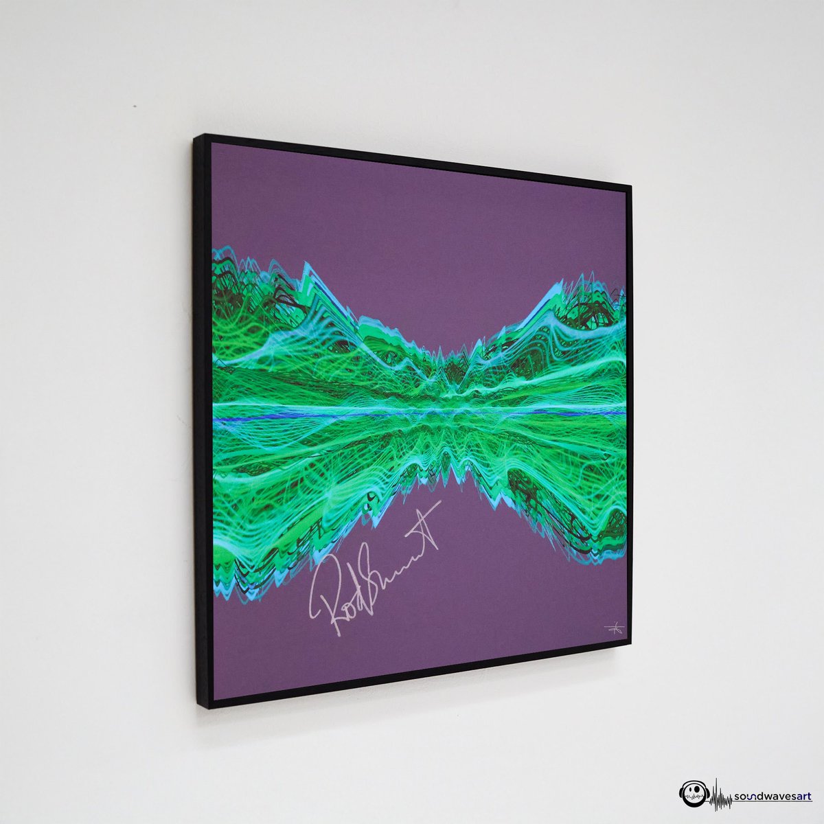 Soundwaves Art (@soundwaves_art) on Twitter photo We are honoured to bring you our second collection with the iconic <a href="/rodstewart/">Sir Rod Stewart</a> . These two artworks are created from the Soundwaves of āMaggie Mayā & āSailingā to support <a href="/WarChildUK/">War Child UK</a> . Only 50 signed prints available of each song here: soundwavesartfoundation.com/collections/ro⦠We are honoured to bring you our second collection with the iconic <a href="/rodstewart/">Sir Rod Stewart</a> . These two artworks are created from the Soundwaves of āMaggie Mayā & āSailingā to support <a href="/WarChildUK/">War Child UK</a> . Only 50 signed prints available of each song here: soundwavesartfoundation.com/collections/roā¦