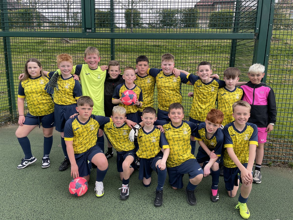 saintninians's tweet image. Thank you to our friends @Gourockpr @MoorfootPr for joining us for the Gourock Schools’  Tournament today #netball #football #sportsmanship #community