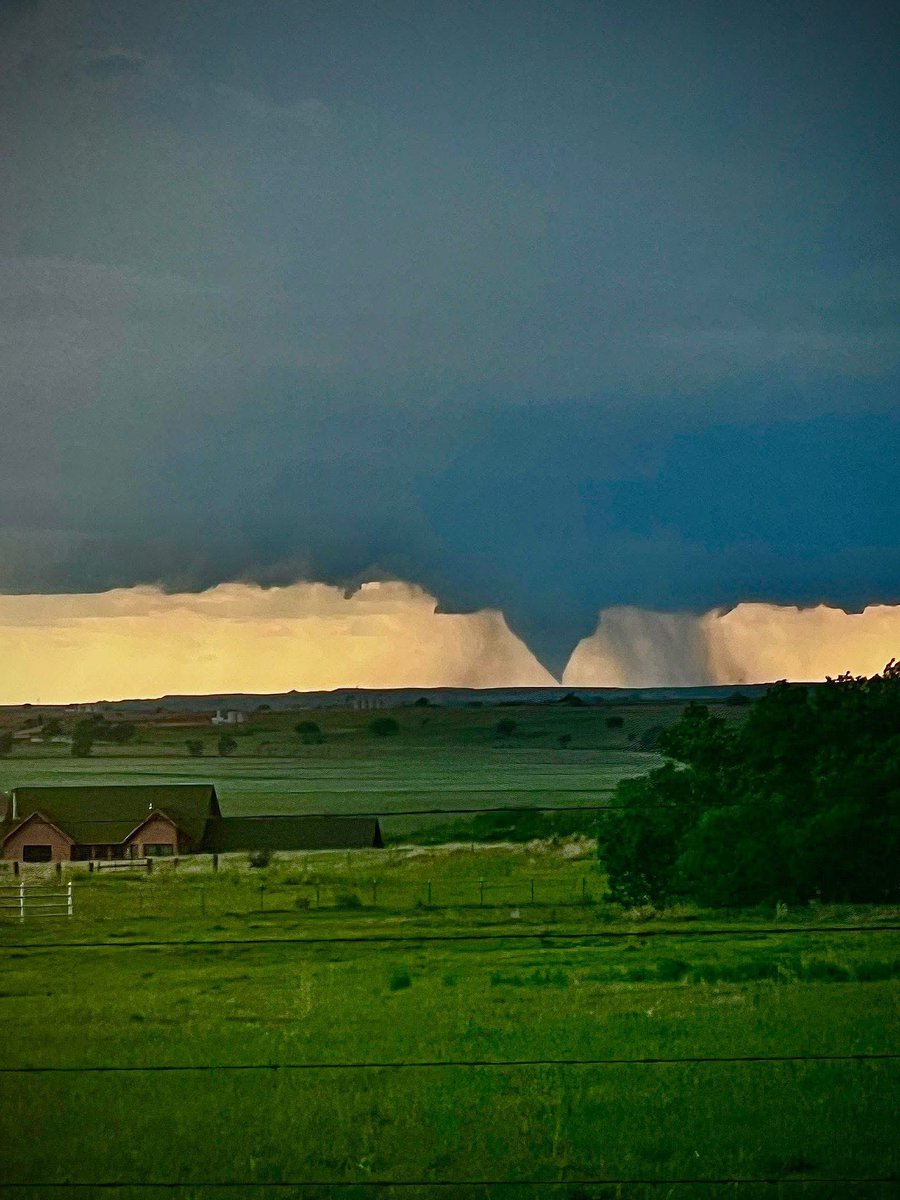 Was working last night….didnt even know this was 40 min away from me. 👀  I knew it rained buckets last night