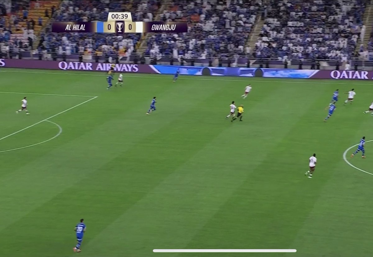 بث مباشر لمباراة الهلال الهلال مع غوانجو  الكوري الجنوبي على قنوات SSC ، بالتوفيق لممثلنا في هذه المباراة ومشاهدة ممتعة للجميع 

#الهلال_غوانغجو