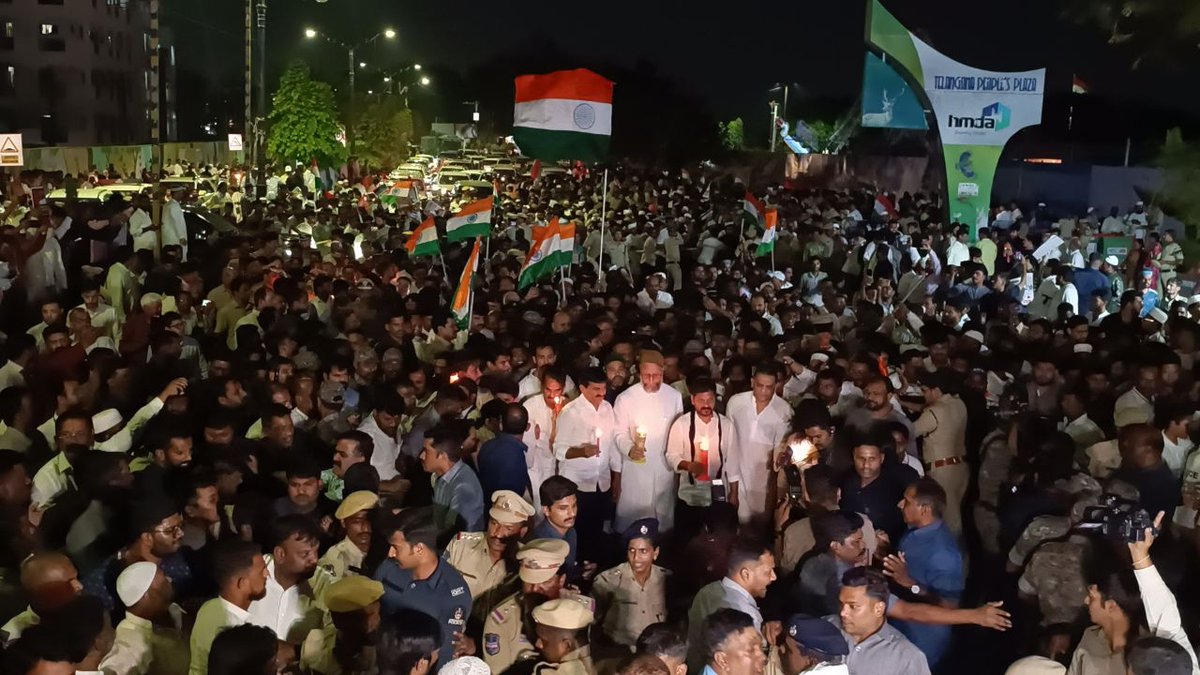 Asaduddin Owaisi (@asadowaisi) on Twitter photo We are all united against terrorism. Along with <a href="/revanth_anumula/">Revanth Reddy</a> & thousands of Indian citizens, I participated in a candlelight march against the cowardly Pahalgam terror attack. We are all united against terrorism. Along with <a href="/revanth_anumula/">Revanth Reddy</a> & thousands of Indian citizens, I participated in a candlelight march against the cowardly Pahalgam terror attack.