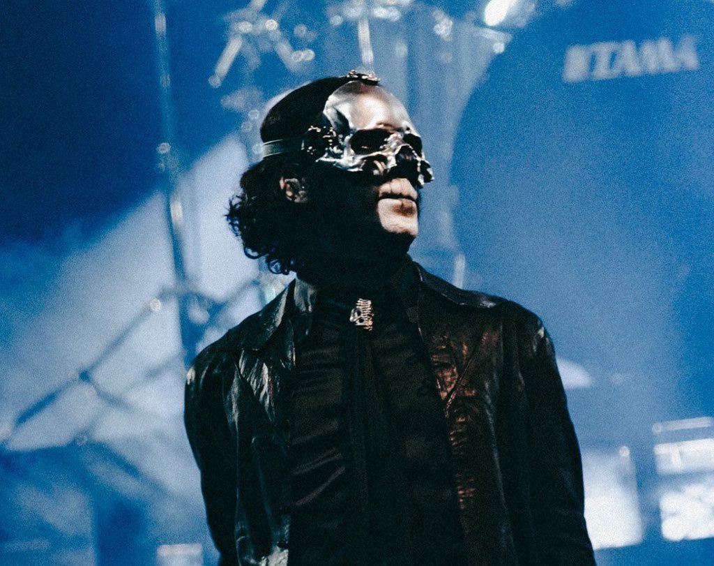 oh yeah okay that’s him